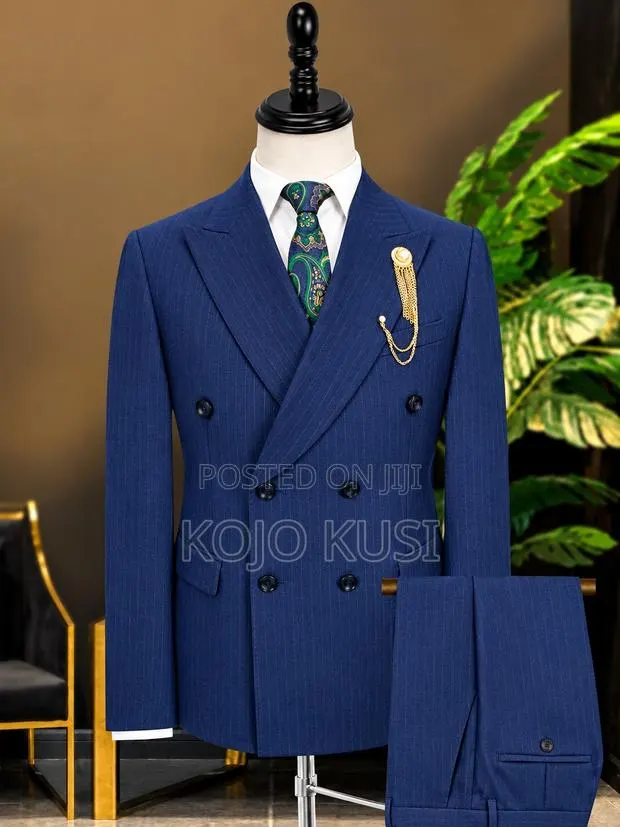 Classic Suit · Photo 1