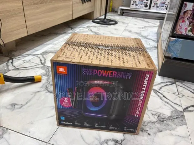 JBL Encore 2 Portable Speaker for Parties and Karaoke · Photo 1