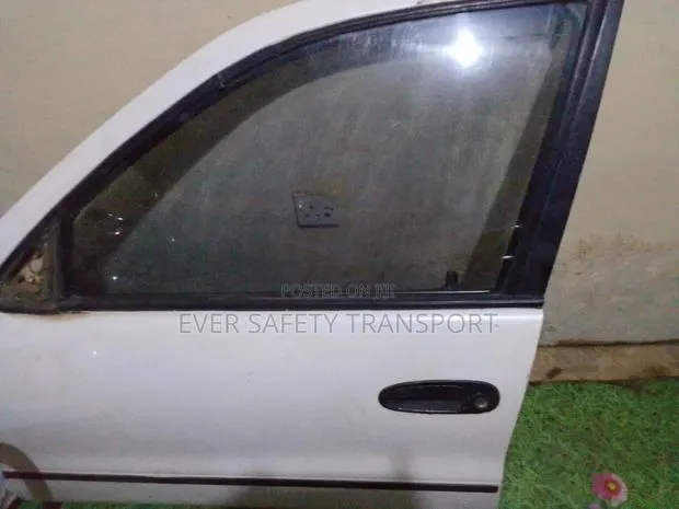 1992 Toyota Geoprism Parts · Photo 1