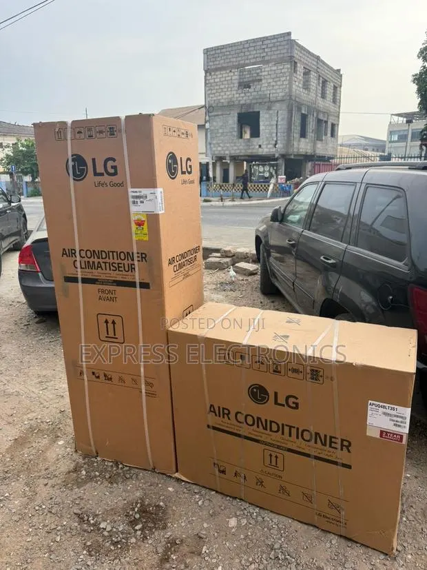 Ultra Modern White Floor Air Conditioner Lg 5hp · Photo 1