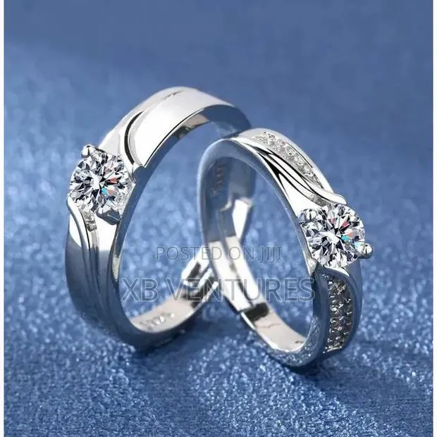 2pcs Engagement/Wedding Couple Rings Jewelry · Photo 1