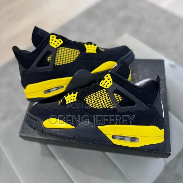 Original Air Jordan Four(4) Yellow · Photo 1