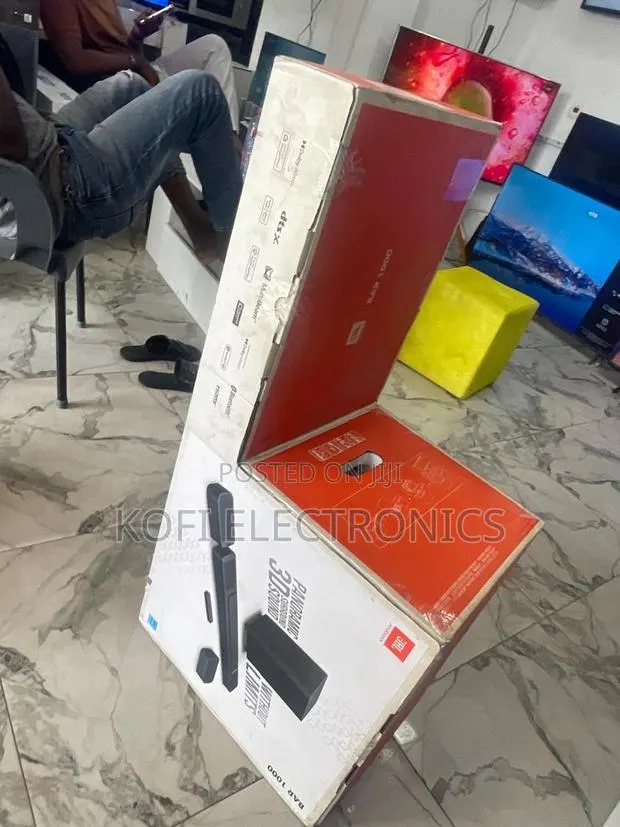 JBL Pendent Audio: Sleek Soundbar Design Wall Mount or Table Top · Photo 1