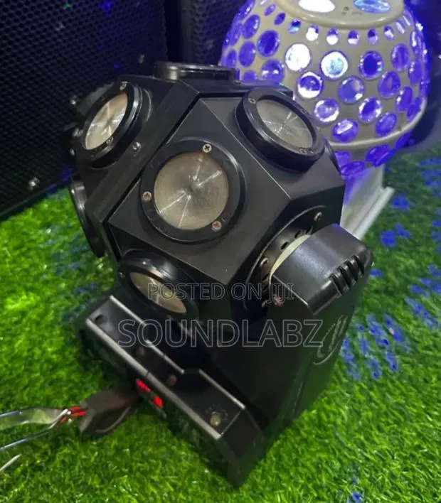 Cree Led Beam 360° Rotating Led Disco Robot Light · Photo 1