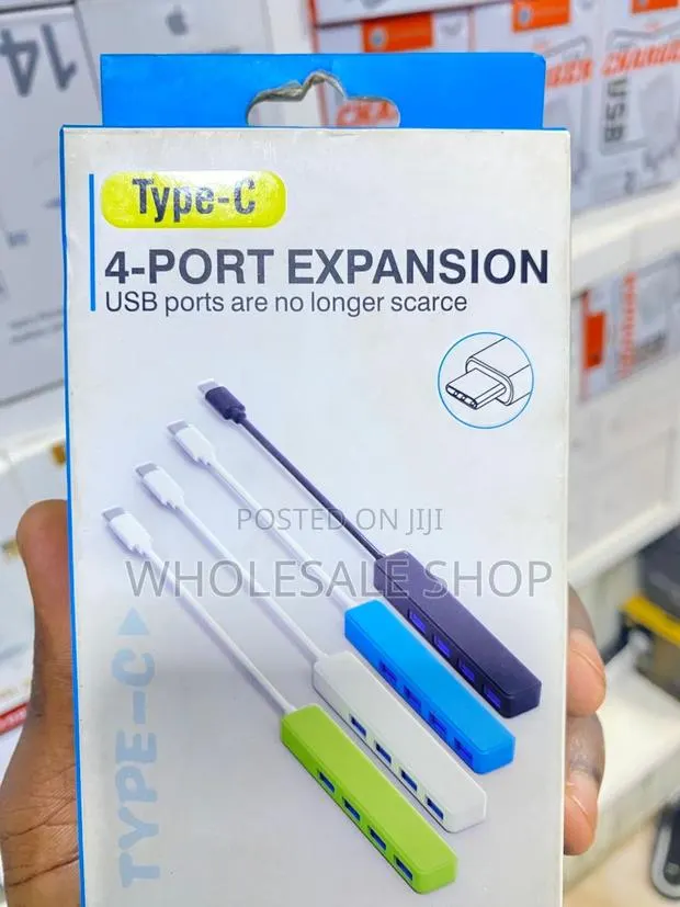 Type C 4 Port Expansion · Photo 1