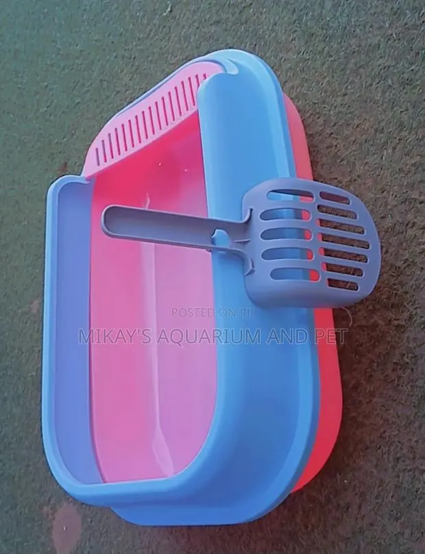 Spacious and Quality Litter Box · Photo 1
