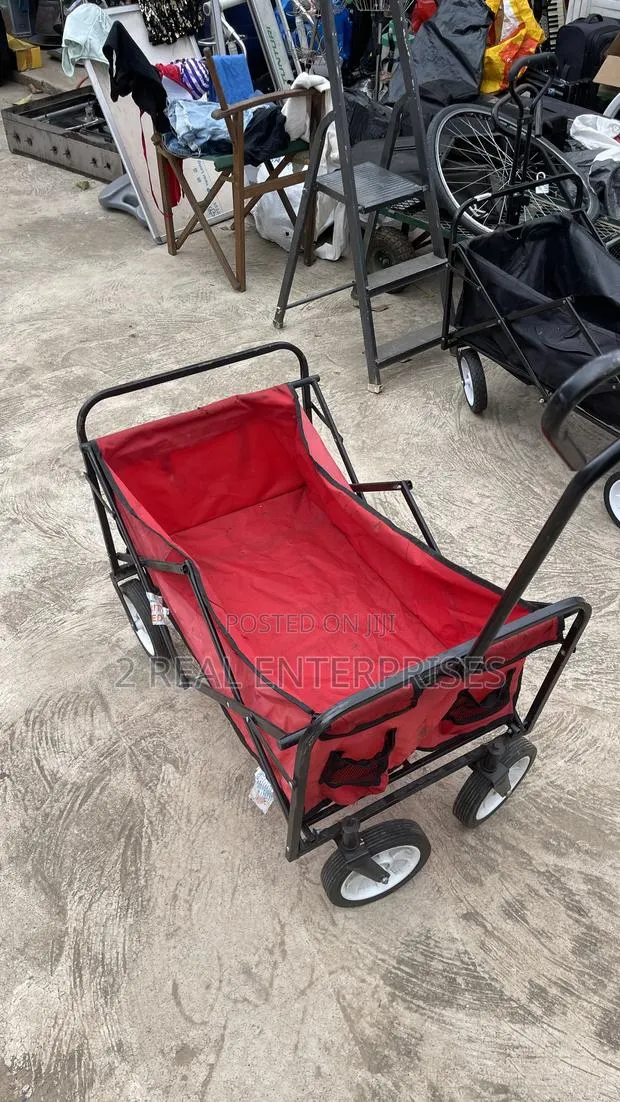 Foldable Trolley Red Wagon · Photo 1