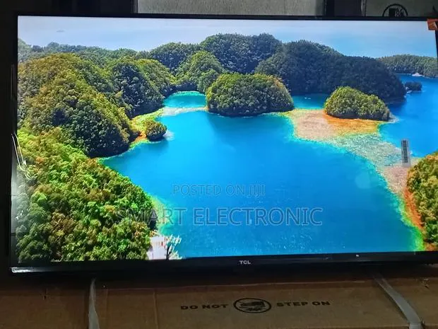 TCL 32” Qled Tv – Smart Viewing Made Better · Photo 1
