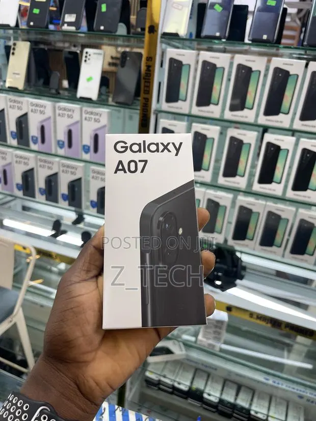 New Samsung Galaxy A07 128 GB Black · Photo 1