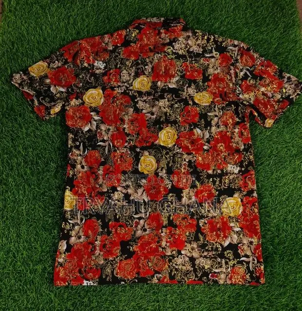 Unbeatable Prices on Stylish Men's Beach Outfits! · Photo 1