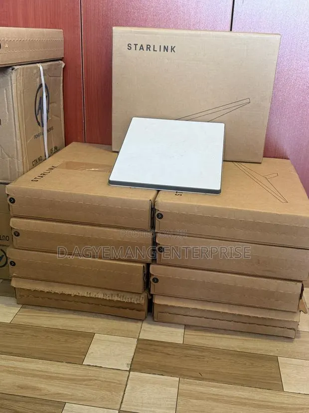 Starlink Mini Kit Router · Photo 1