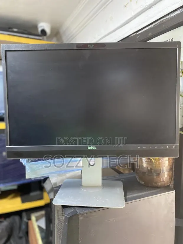 Dell Video Conferencing P2418HZm LED 24" FHD 1920 X 1080 IPS · Photo 1