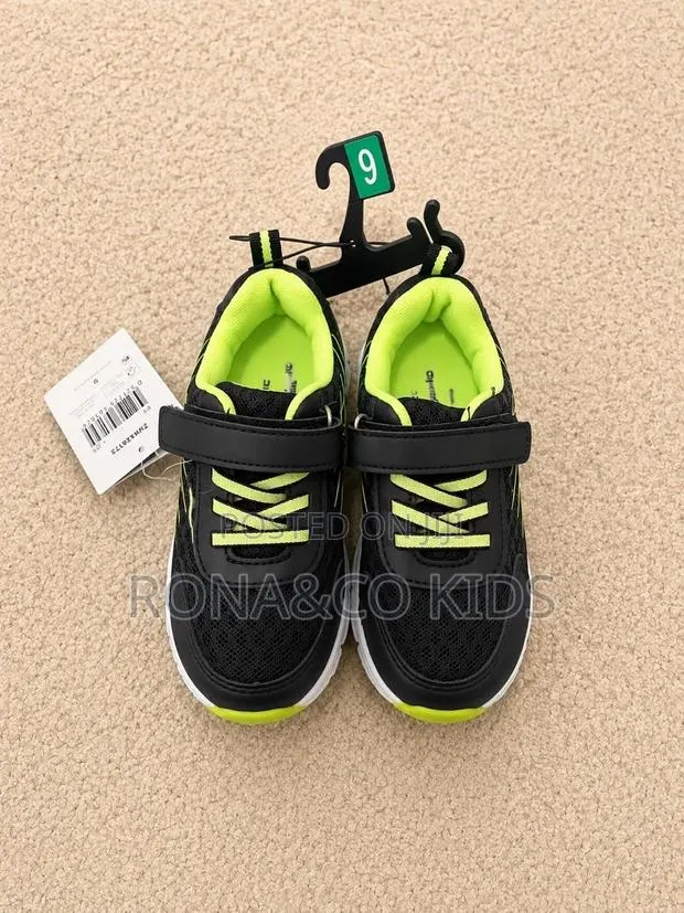 Athletic Toddler Boys Trainers · Photo 1