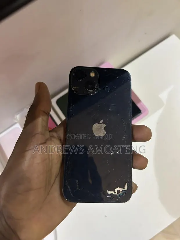 Apple iPhone 14 128 GB · Photo 1
