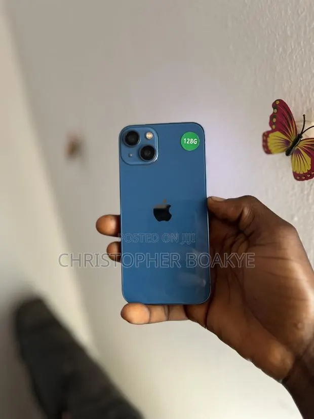 Apple iPhone 13 128 GB Blue · Photo 1