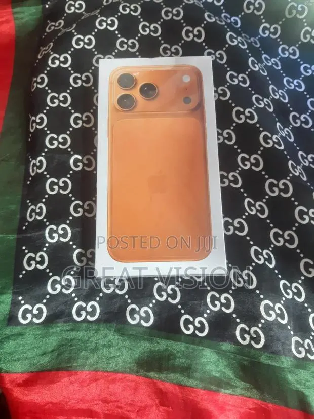 New Apple iPhone 17 Pro Max 1 TB Orange · Photo 1