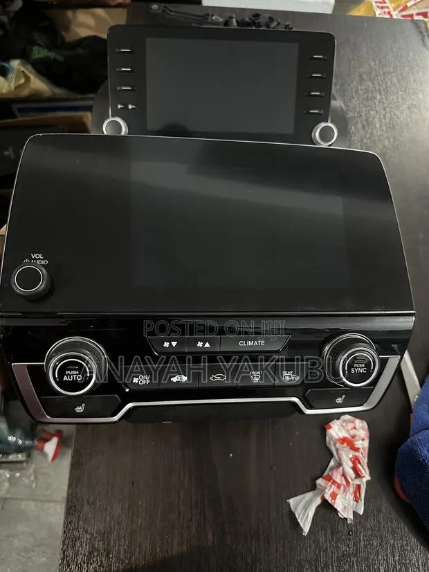 2017-21 Honda CRV Android Screen or Tape · Photo 1
