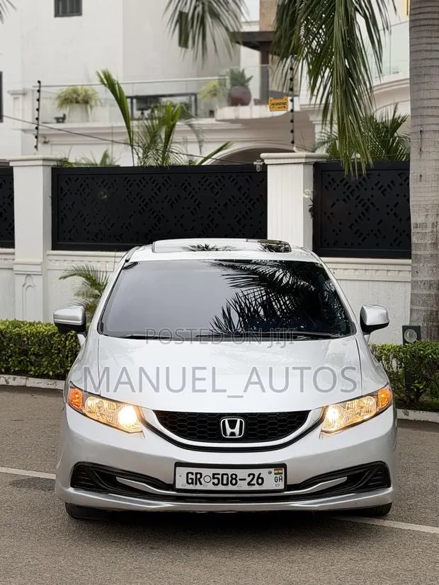 Honda Civic EX-L 4dr Sedan (1.8L 4cyl CVT) 2015 Silver · Photo 1