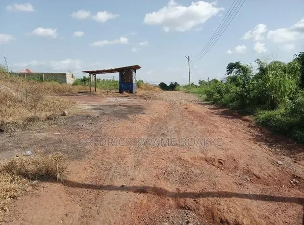 Plot of Land for Sale at Abuakwa Tabire · Photo 1