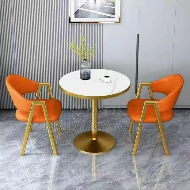 Two Seated Dinning Set · Photo 1