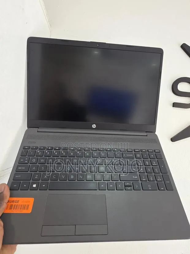 Laptop HP Pavilion 15 8GB Intel Core i7 SSD 256GB · Photo 1
