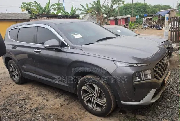 Hyundai Santa Fe 2022 Gray · Photo 1