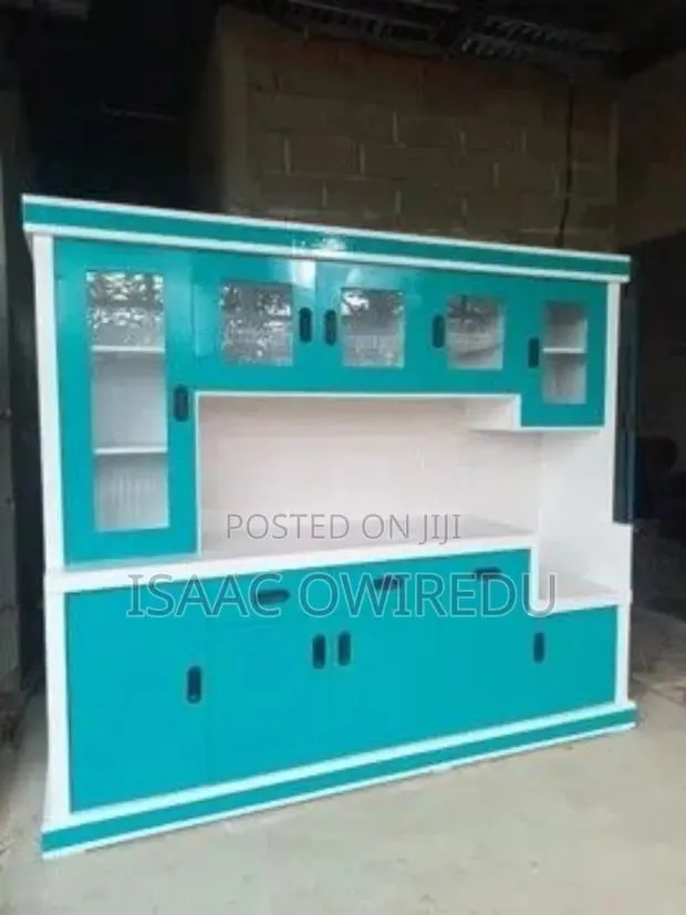 Kitchen Cabinet · Photo 1
