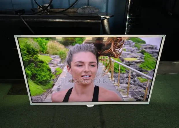 Philips 32 Inches Android Tv (Cash on Delivery) · Photo 1