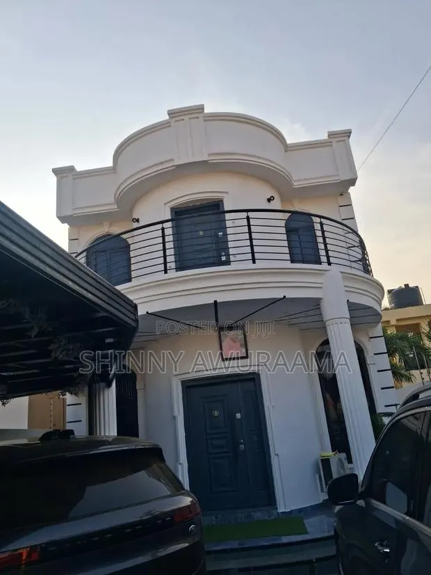 4bdrm House in School Junction for sale · Photo 1