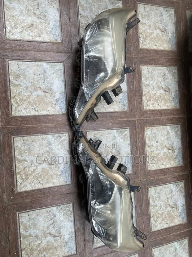 Original Toyota Prado 150 Headlights (Pair) · Photo 1