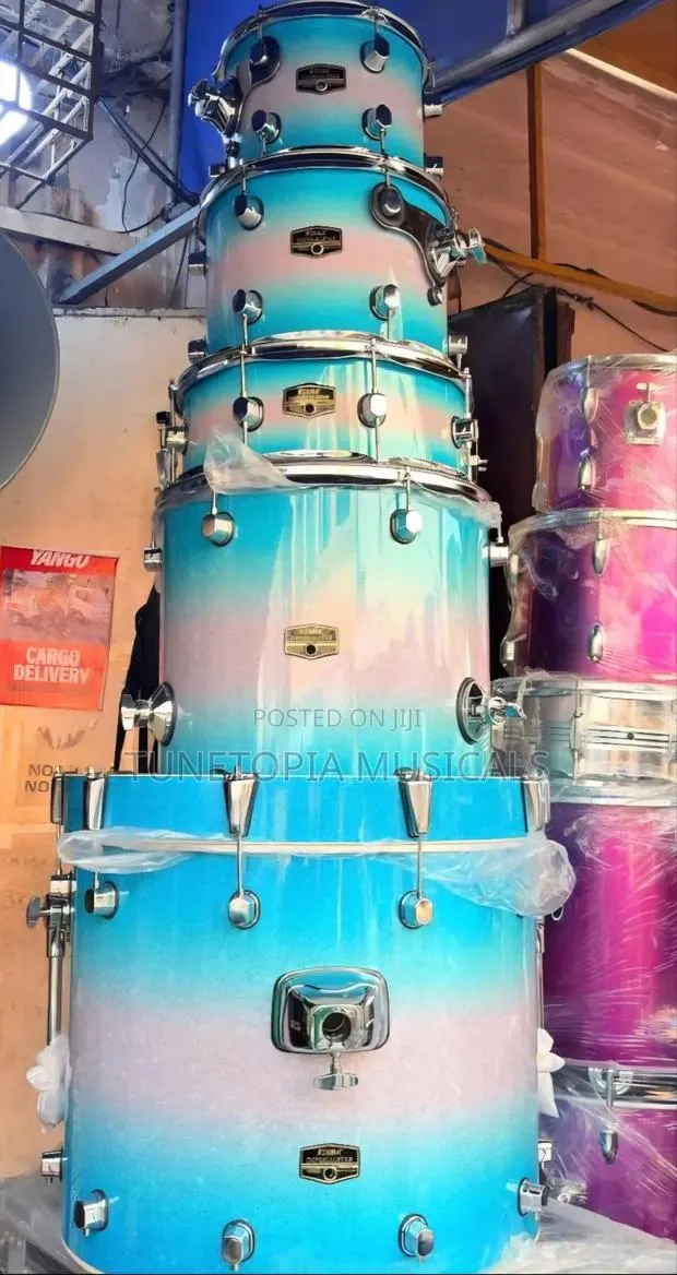 Tama Drum Kit(5set With 2cymbals) · Photo 1