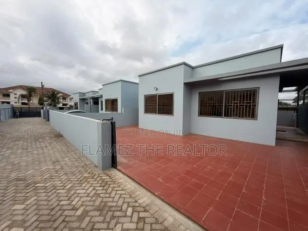 3bdrm House in Cfc Estate, Mile 7 for sale · Photo 1