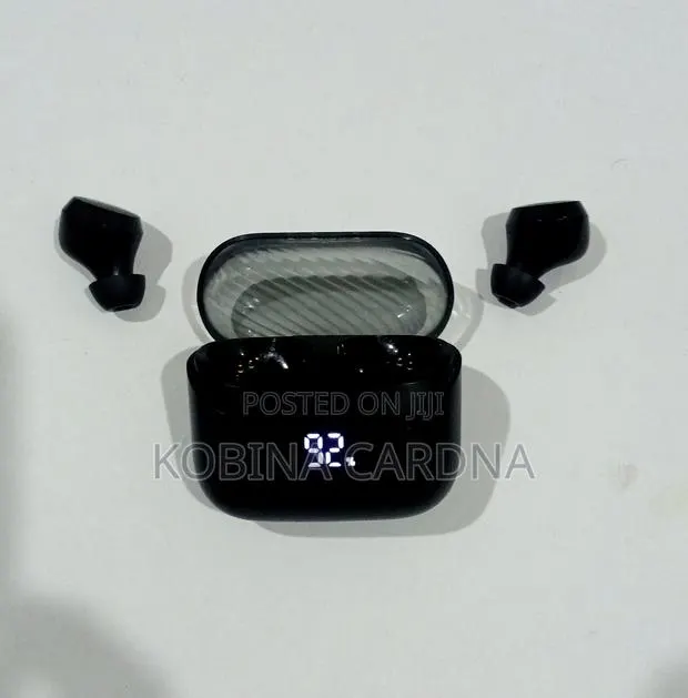Bluetooth Headphones and Smartwatch Combo · Photo 1