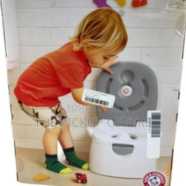 Munchkin Arm Hammer 3-in-1 Potty Seat · Photo 1