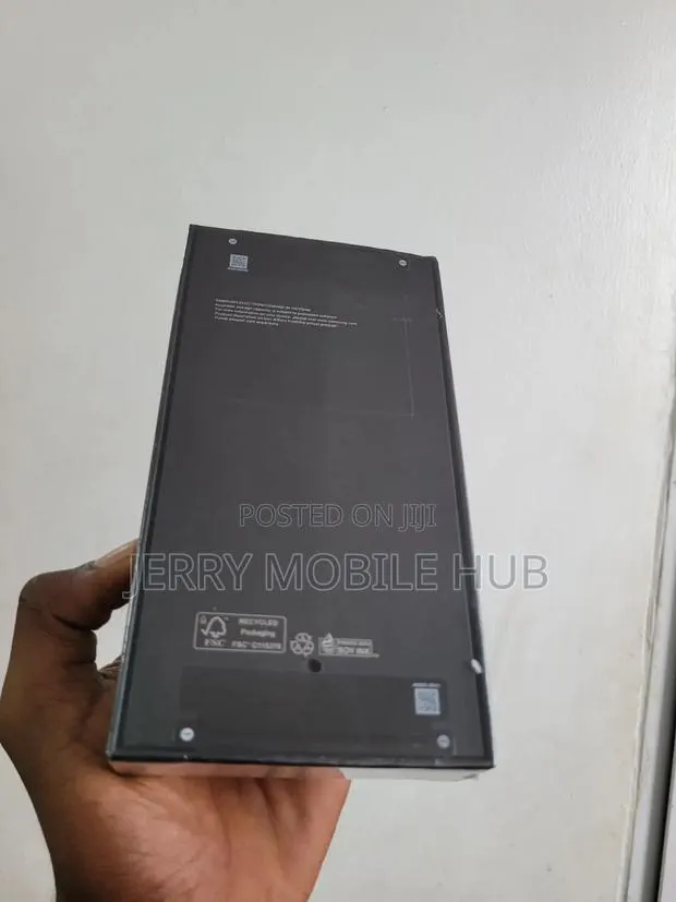 New Samsung Galaxy S25 FE 128 GB Black · Photo 1