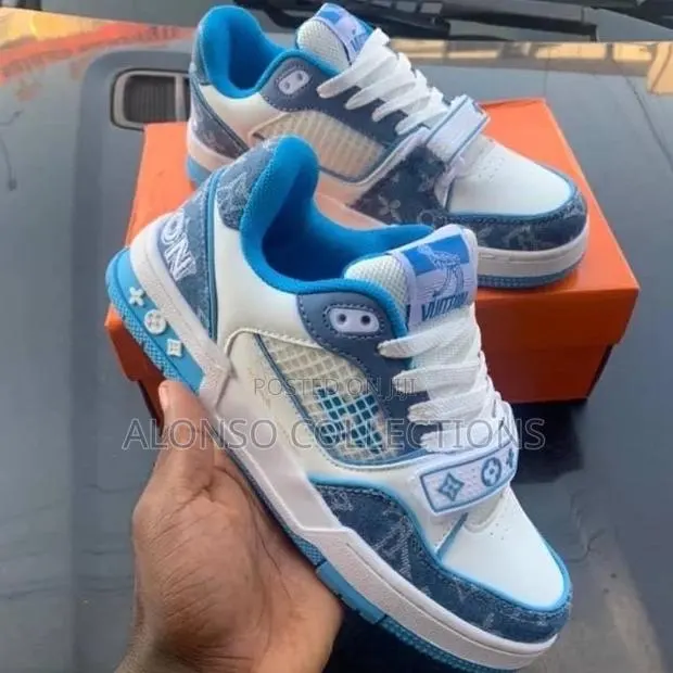 Louis Vuitton Velcro Strap Denim Blue · Photo 1
