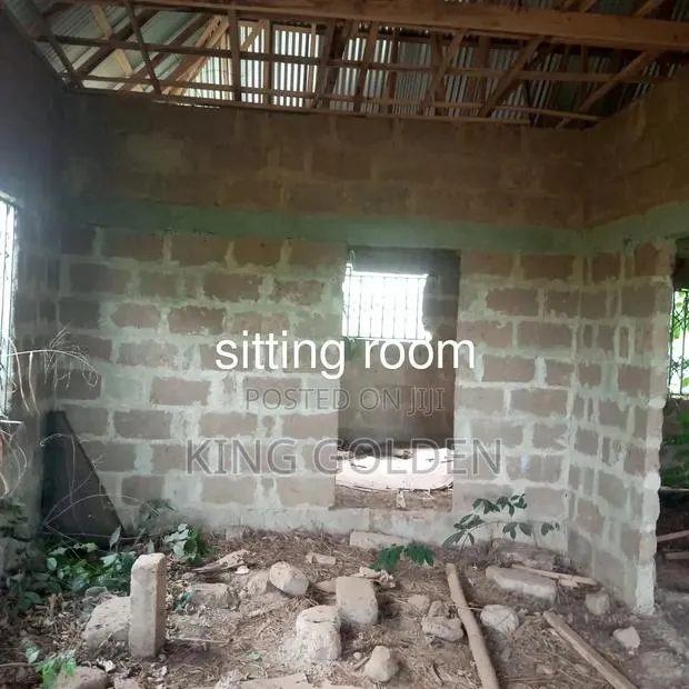 3bdrm House in Pkayi No 2., Atwima Kwanwoma for Sale · Photo 1