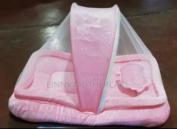 Baby Nest Bed With Net · Photo 1