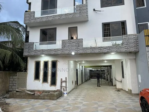 2bdrm Apartment in Maxspinno Properties, Adenta for rent · Photo 1