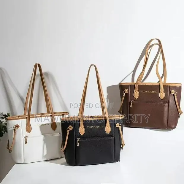 Ladies Bags · Photo 1