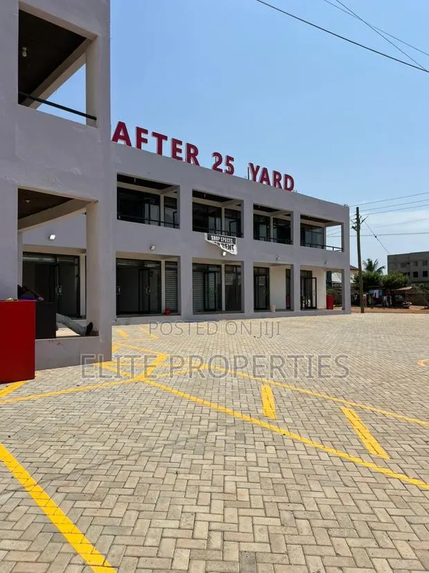 Newly Built Shop for Rent in C25 Tema_ Peace Be · Photo 1