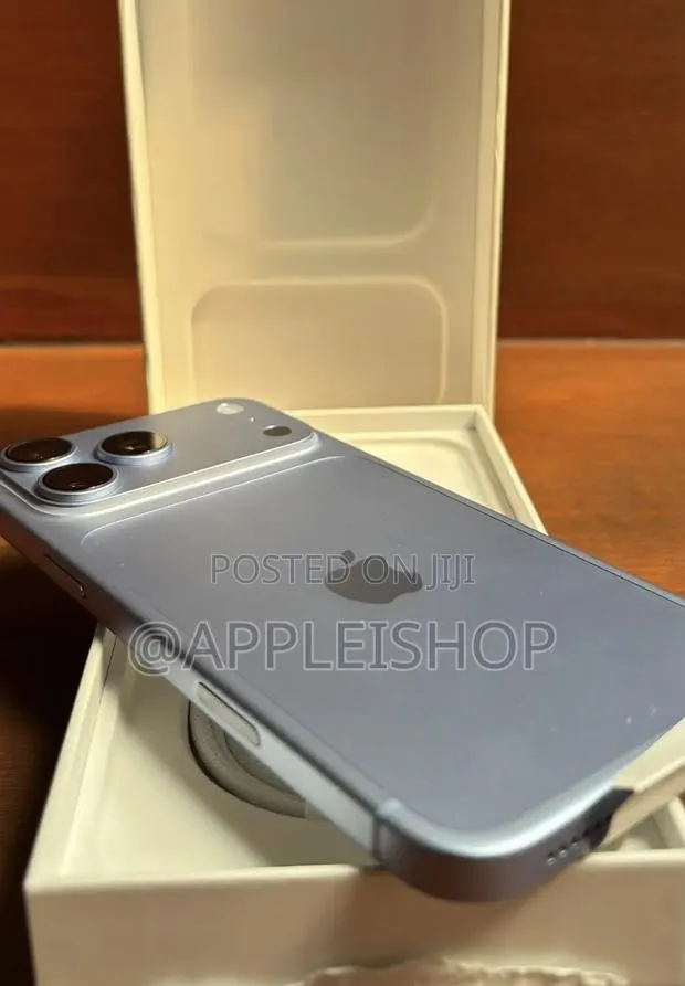 Apple iPhone 18 Pro Max 512 GB · Photo 1