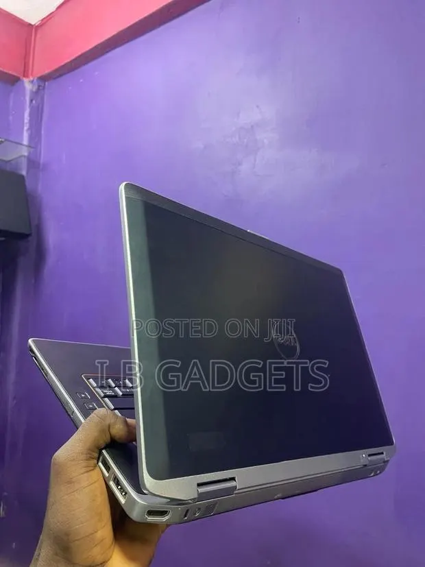 Laptop Dell Latitude E6420 6GB Intel Core I5 HDD 250GB · Photo 1