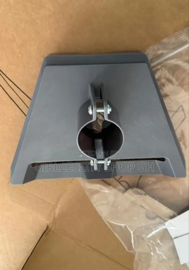 Gen 3 Starlink Pipe Adapter Mount · Photo 1