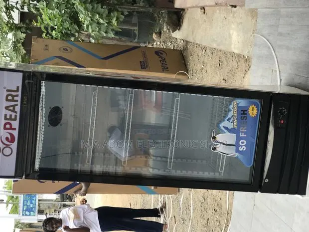 Sealed Pearl Display Fridge Single Door PVC-37 248liters · Photo 1