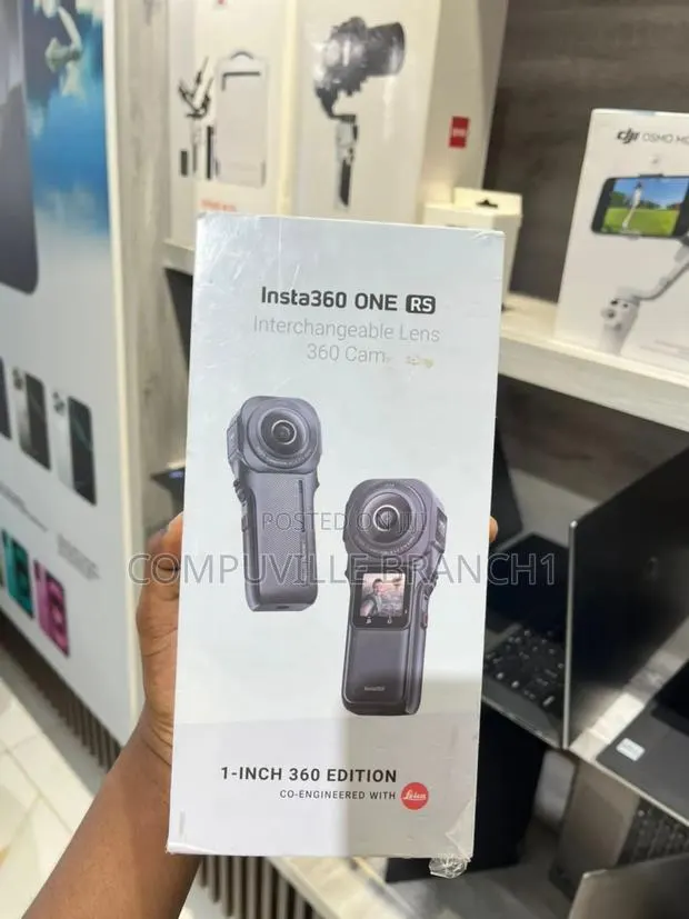 Insta360 One Rs · Photo 1