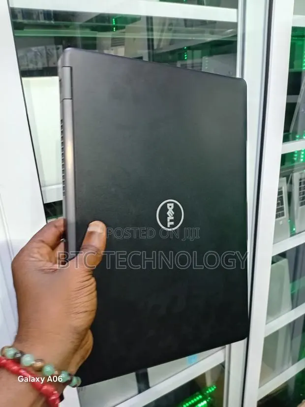 Laptop Dell Latitude 5480 8GB Intel Core i5 SSD 256GB · Photo 1