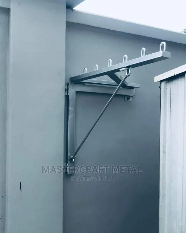 Metal Dryline · Photo 1