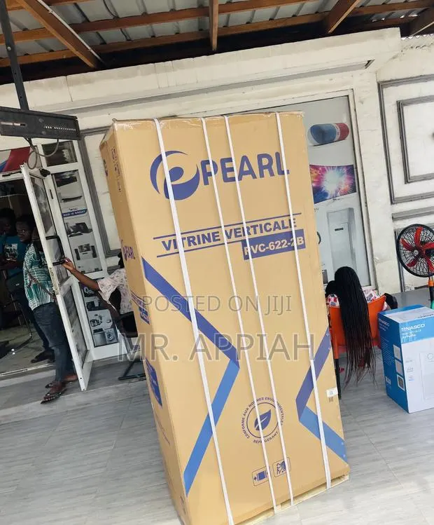 Buy Pearl PVC-622 Double Door Electric Beverage Cooler. · Photo 1