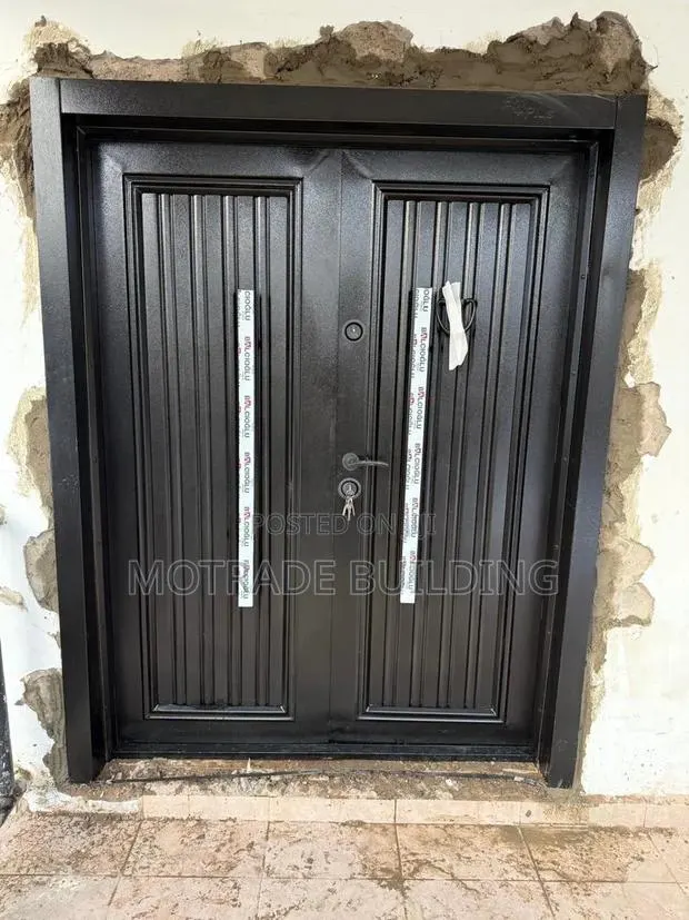 Double (Turkish) Heavy Door · Photo 1